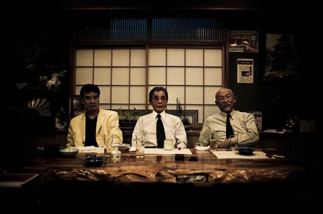 Мафия по-японски:  фотографии японской криминальной группы якудза