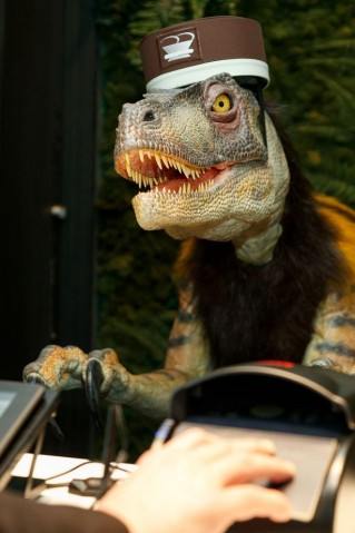 В Токио есть отель с роботами-динозаврами в качестве персонала